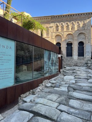 Mezquita del Cristo de la Luz by null