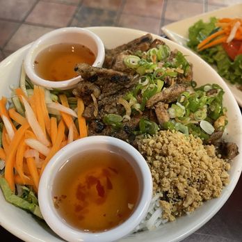 54 Restaurant - The pork vermicelli bowl - Vietnamese Near Me - Washington, DC, District of Columbia