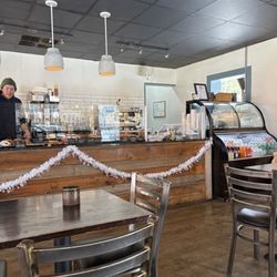 The Local Lion - Counter