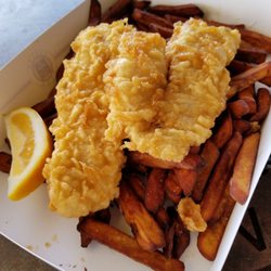 Raglan Fish Market - Snapper with Kumara fries