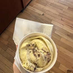 Cake batter ice cream