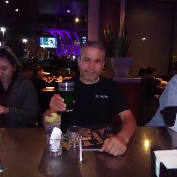 Yard House - Bar area me - New American Near Me - Riverside, California Yard House - Bar area me - New American Near Me - Riverside, California