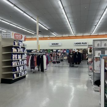 Big Lots - Clothes - Department Stores Near Me - Brandon, Florida