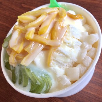 Salju Dessert - Durian, Condensed Milk, Jackfruit, Kiwi and Mochi - Desserts Near Me - Alhambra, California Salju Dessert - Durian, Condensed Milk, Jackfruit, Kiwi and Mochi - Desserts Near Me - Alhambra, California
