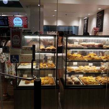 85°C Bakery Cafe-Irvine - Coffee & Tea Near Me - Irvine, California