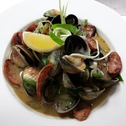 Supply Room - Clams & Chorizo