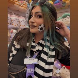 Claires Boutiques - Meet Xochitl