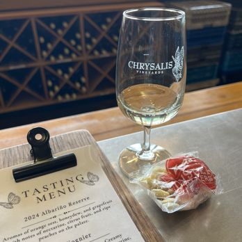 Chrysalis Vineyards - Wine Tasting Room Near Me - Middleburg, Virginia