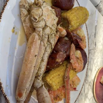 Cactus Jacks - Seafood Boil Bag - Sports Bars Near Me - Baytown, Texas
