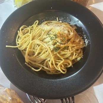 Boxing Crab - Garlic Noodles - Seafood Near Me - San Diego, California