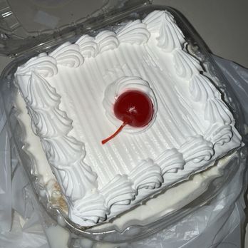 Manolo's Bakery - Tres leches - THE BEST!!! - Bakeries Near Me - Charlotte, North Carolina Manolo's Bakery - Tres leches - THE BEST!!! - Bakeries Near Me - Charlotte, North Carolina