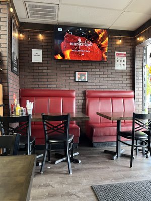 Big Belly Que by null