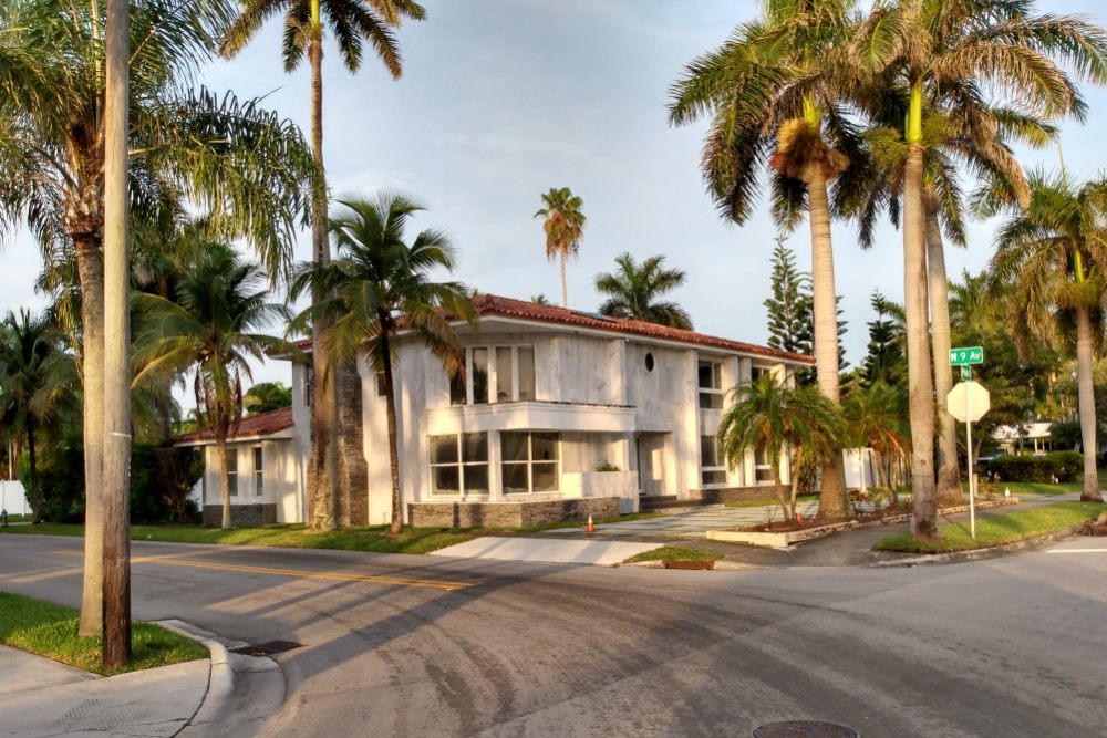 Slide of Modern Remodeling