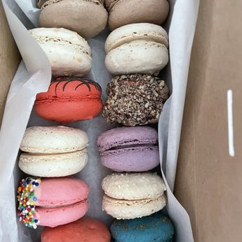 Marche de Macarons - Macarons Near Me - Savannah, Georgia