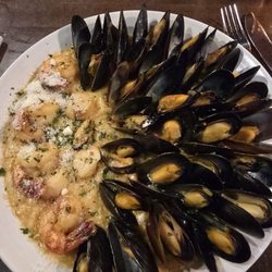 Taverna Italian Kitchen + Bar - Risotto ai frutti di mare