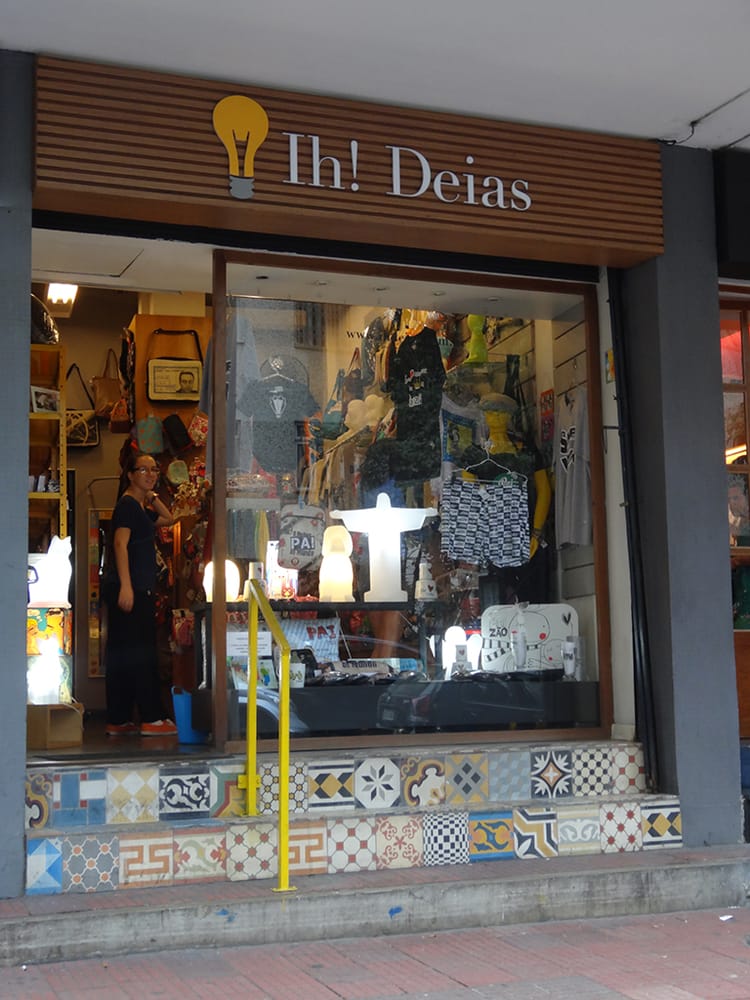 Ih! Deias