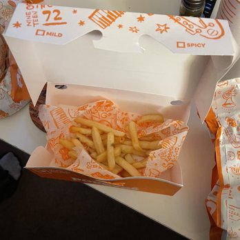 Popeyes Louisiana Kitchen - A small portion of disgusting stale fries Not Cajun Fries - Fast Food Near Me - Scranton, Pennsylvania