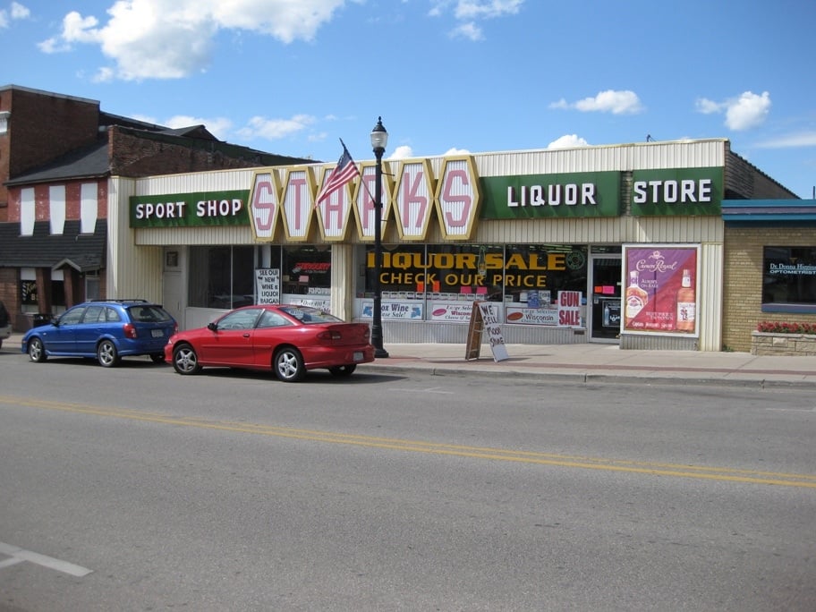 STARK’S SPORT SHOP Updated October 2024 119 W Blackhawk Ave