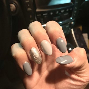 Lynns Nails - Nail Salons Near Me - Elk Grove, California