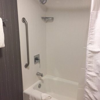 Courtyard by Marriott Norwich - Bathroom, great water pressure, clean - Hotels Near Me - Norwich, Connecticut Courtyard by Marriott Norwich - Bathroom, great water pressure, clean - Hotels Near Me - Norwich, Connecticut