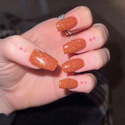 Casa Blanca Nail Bar - Nail set done by Ming