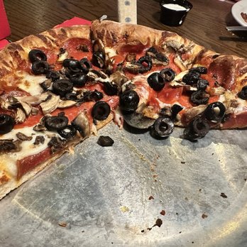 Hideaway Pizza - Pepperoni, Mushrooms, & Black Olives - Pizza Near Me - Oklahoma City, Oklahoma Hideaway Pizza - Pepperoni, Mushrooms, & Black Olives - Pizza Near Me - Oklahoma City, Oklahoma
