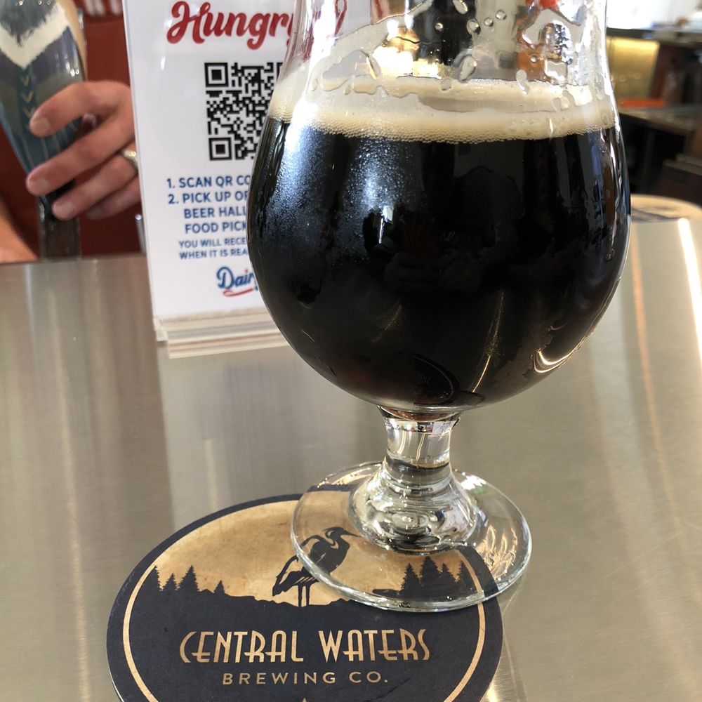 Central Waters Brewing Milwaukee - Mudpuppy Porter - Brewpubs Near Me - Milwaukee, Wisconsin Central Waters Brewing Milwaukee - Mudpuppy Porter - Brewpubs Near Me - Milwaukee, Wisconsin