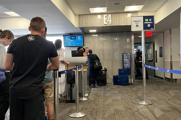 JetBlue by null