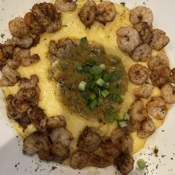 Wintzell's Oyster House - Shrimp and grits - Seafood Near Me - Mobile, Alabama