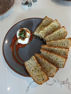 Tavola by null