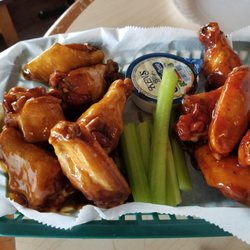 Sandbar Grill - Chicken wings  Garlic on left General Tso's on right