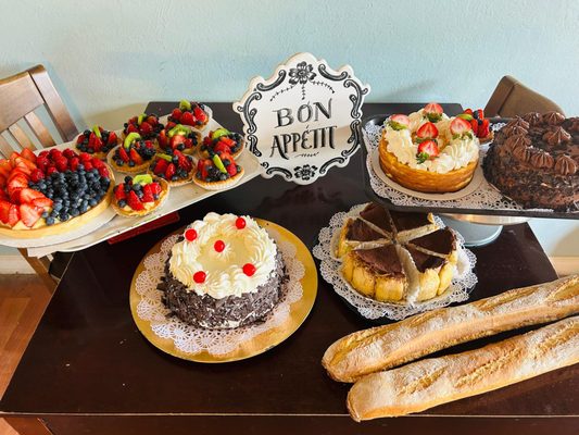 FLEURUS 「Douceurs & gourmandise au point Aux Delices, 15250 S Tamiami Trl, Ste 106, Fort Myers, FL