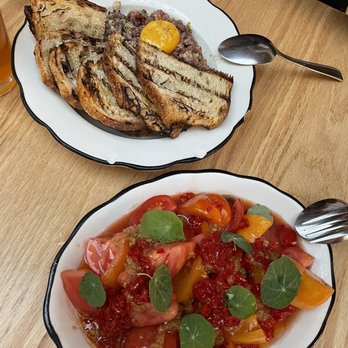 Paris Paris - Wine Bars Near Me - Toronto, Ontario