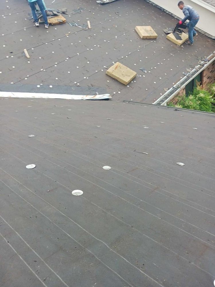 Slide of Roofs & Repairs