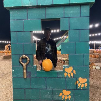 Pumpkin Palooza - Pumpkin Patches Near Me - Carlsbad, California Pumpkin Palooza - Pumpkin Patches Near Me - Carlsbad, California