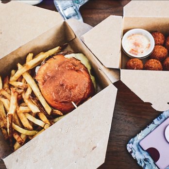 Pinch Kitchen - Pinch Burger Pinch Croquetas - New American Near Me - Miami, Florida Pinch Kitchen - Pinch Burger Pinch Croquetas - New American Near Me - Miami, Florida