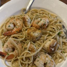 Linguine with shrimp and scallops!