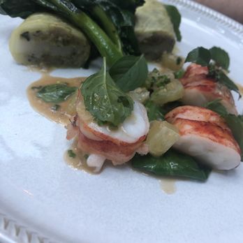 L'Abattoir - Lobster - French Near Me - Vancouver, British Columbia