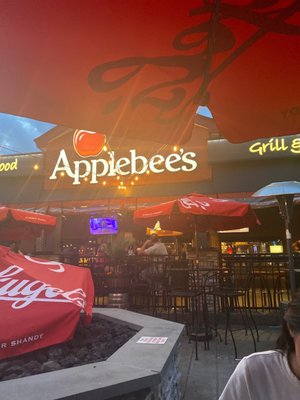 Applebee's Grill + Bar by null