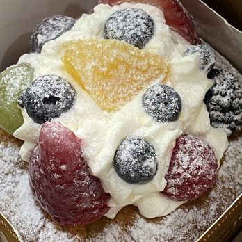 Tous Les Jours - Bakeries Near Me - Chantilly, Virginia Tous Les Jours - Bakeries Near Me - Chantilly, Virginia