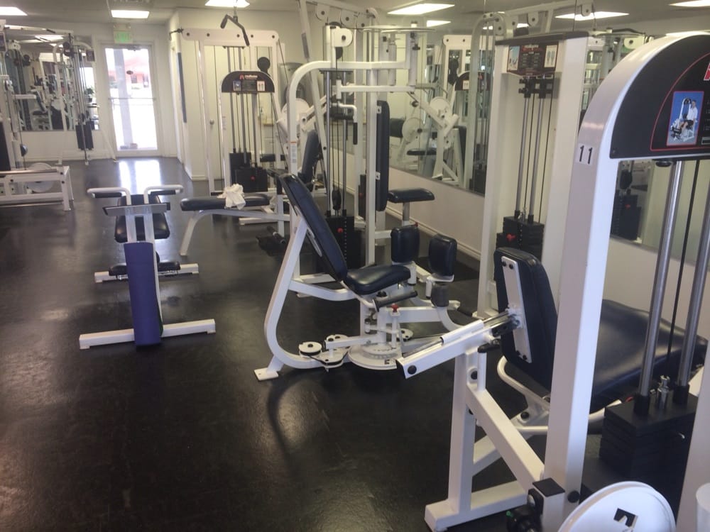 WEST END GYM 10 Reviews 13680 Fm 3005, Galveston, Texas Gyms Phone Number Yelp