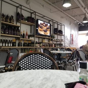 Flo Paris - Restaurant - Bakeries Near Me - Houston, Texas