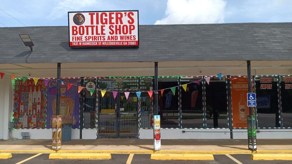 Tiger's Bottle Shop Logo