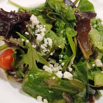 PIER 22 - Pier 22 Salad - Mixed field greens, balsamic vinaigrette, roasted pumpkin seeds, Gorgonzola and grape tomatoes. - New American Near Me - Bradenton, Florida PIER 22 - Pier 22 Salad - Mixed field greens, balsamic vinaigrette, roasted pumpkin seeds, Gorgonzola and grape tomatoes. - New American Near Me - Bradenton, Florida