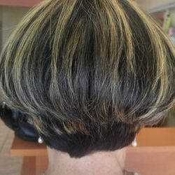 Dominican Hair Designers