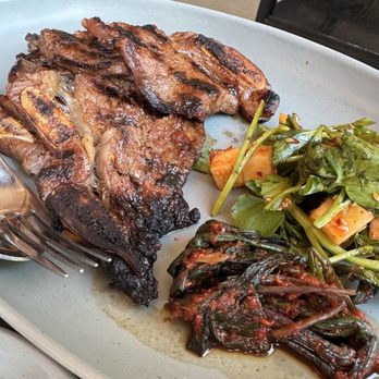 Maxwells Trading - Short rib - New American Near Me - Chicago, Illinois Maxwells Trading - Short rib - New American Near Me - Chicago, Illinois