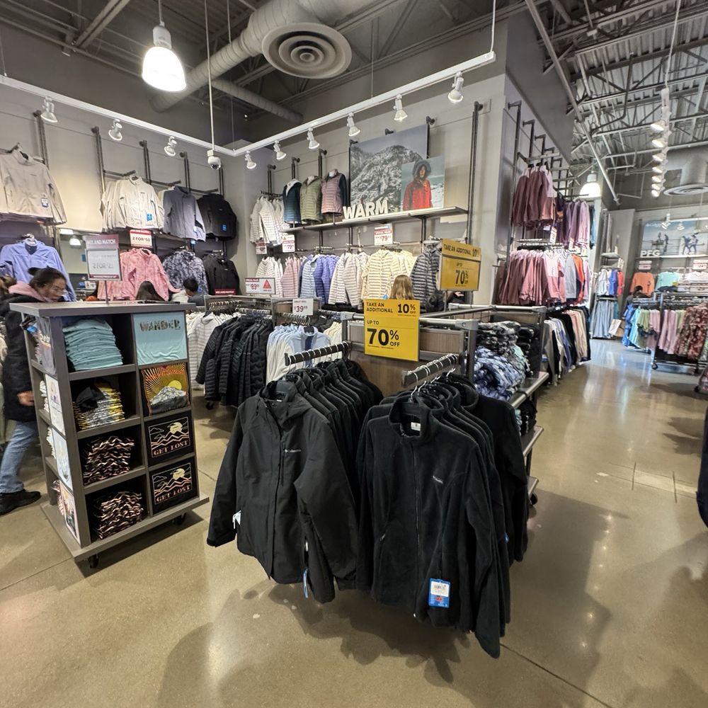 Columbia Factory Store - Sports Wear Near Me - Round Rock, Texas
