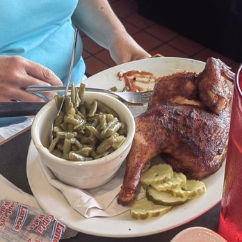 Brobecks Barbeque - Smoked Half Chicken with Green Beans - Barbeque Near Me - Overland Park, Kansas Brobecks Barbeque - Smoked Half Chicken with Green Beans - Barbeque Near Me - Overland Park, Kansas
