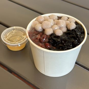 Fong On - Sweet tofu pudding - Chinese Near Me - New York, New York Fong On - Sweet tofu pudding - Chinese Near Me - New York, New York
