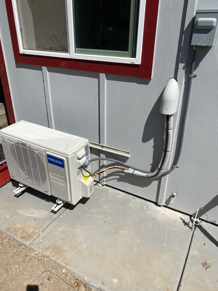 Slide of Tellez Elite Electrical Services